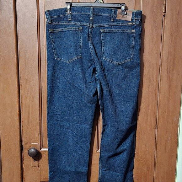 Wrangler Regular Fit Straight Leg NWT 36x34 Mens - Picture 3 of 4
